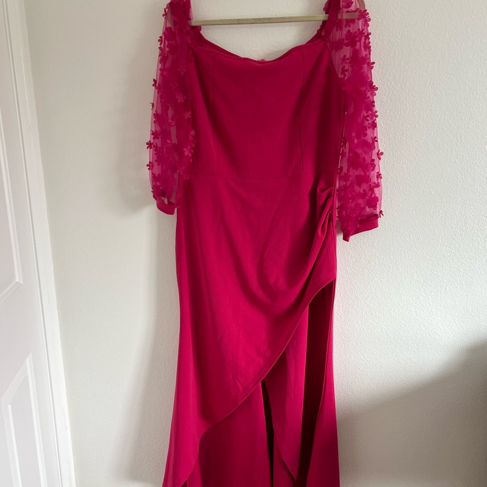 Elegant Pink Dress with Sheer Sleeves
